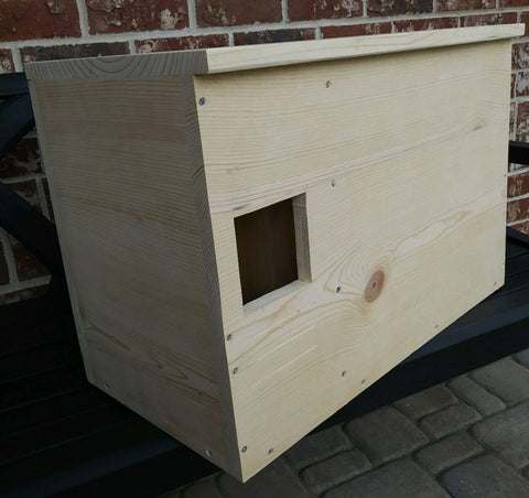 Backyard Tailz Barn Owl House